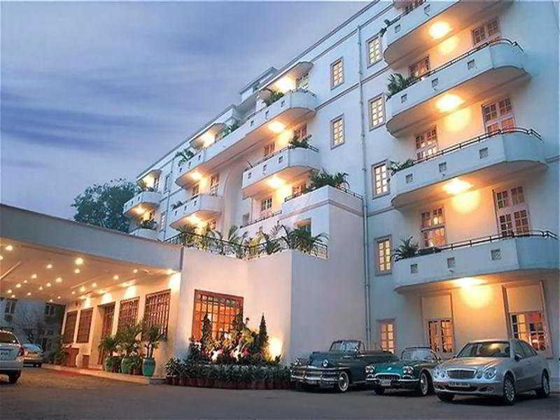 Hotel B Continental Delhi  Eksteriør bilde